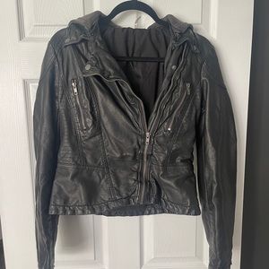 Free People Black Faux Leather Moto Detachable Hood Biker Jacket Women sz 6